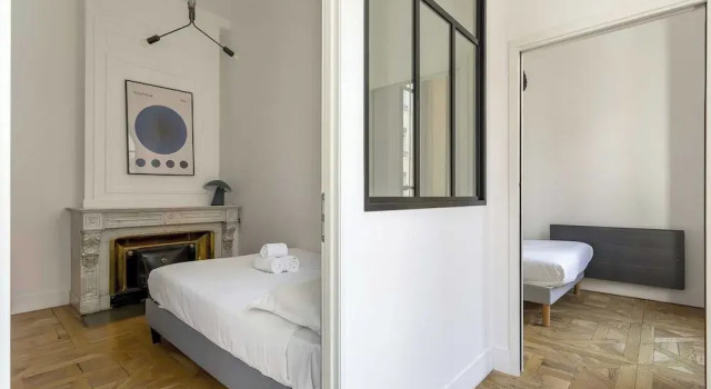 Dify Concorde - Centre Ville, Rezerwuj Apartament Hotele w Rhône z parkingiem, Parking