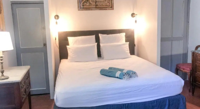 Полулюкс Château de Saint-Girons - Luxury Guest House in Provence