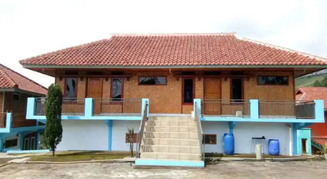 Oyo 3404 Puncak Jaya Darajat