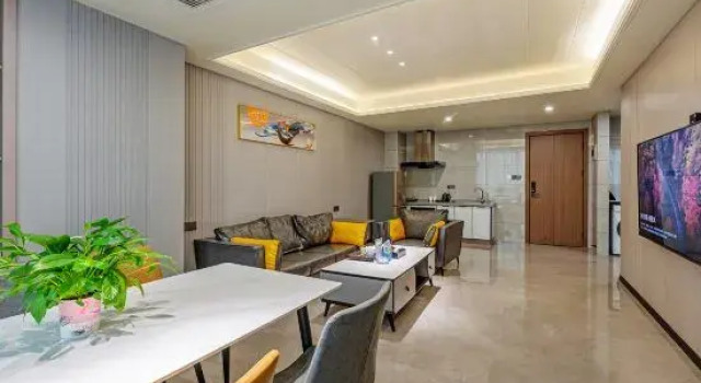 Люкс Deluxe Yiyuehong Hotel (Minnan Shuixiang Branch)