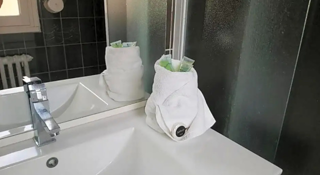 Двухместный номер Standard Hotel Jean le Bon