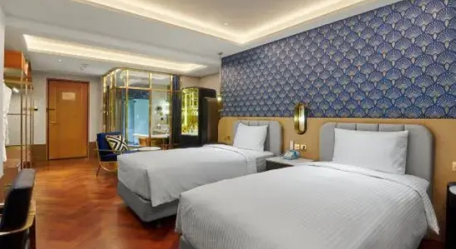 Camera Luxury OKU Hotel
