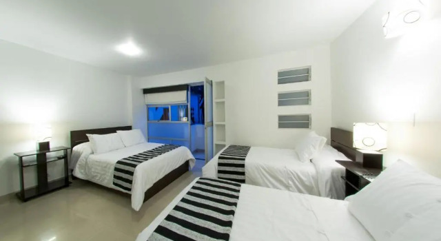 Camera quadrupla Standard Hotel Torre del Viento cali