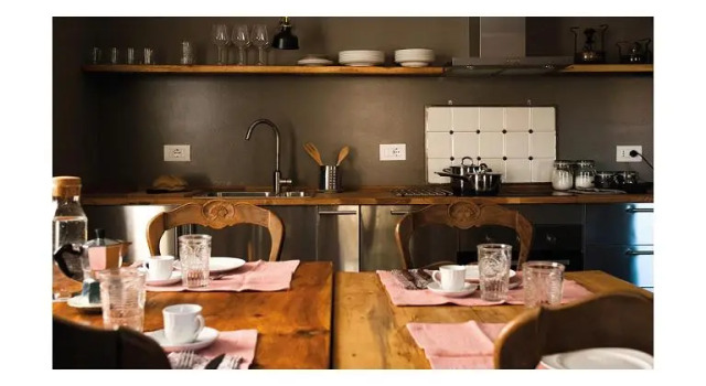 Коттедж с 2 комнатами Maison Bérard