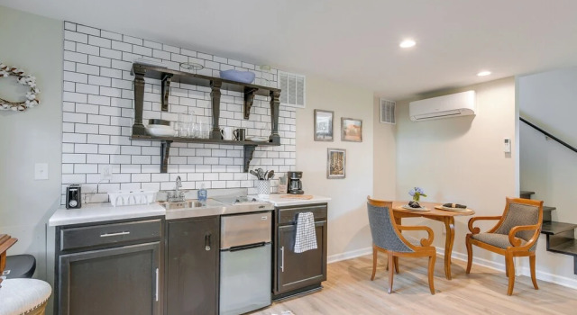 Коттедж c 1 комнатой Greer Guest House < 1 Mi to Park & Downtown Area!
