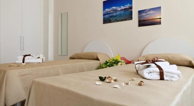 Economy Zimmer BB Petali