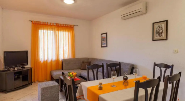 Apartment Davor & Davorka