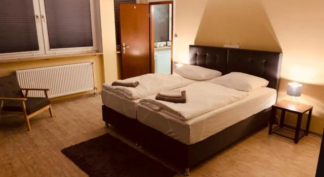 White Pearl Hostel 1, Prenota Ostello Mitte 