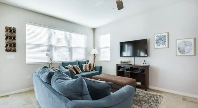 Compass Bay 5132