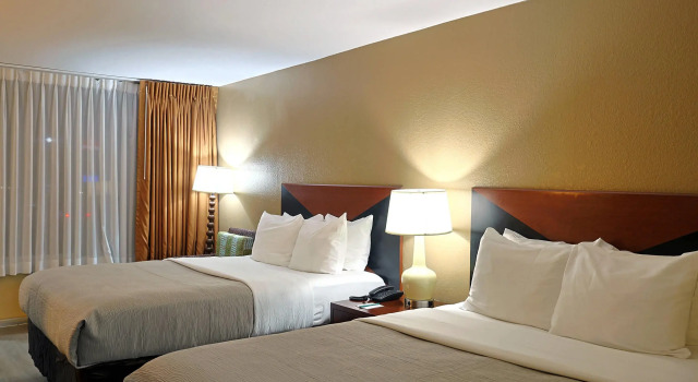 Четырёхместный номер Standard Quality Inn Kennedy Space Center