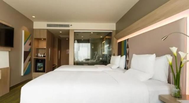 Двухместный номер Standard Novotel Manila Araneta City Hotel