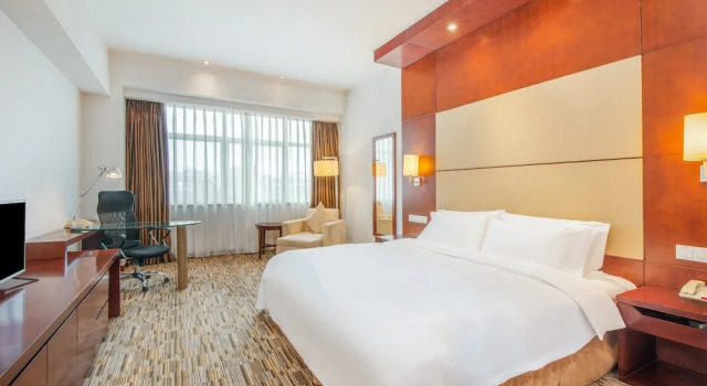 Двухместный номер Premium Holiday Inn Xiaoshan by IHG