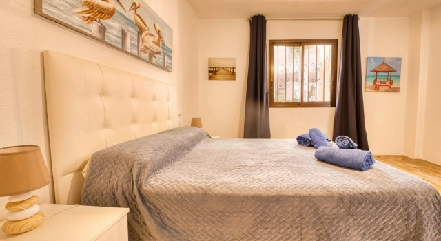 Large one bedroom apartment with incredible view 223