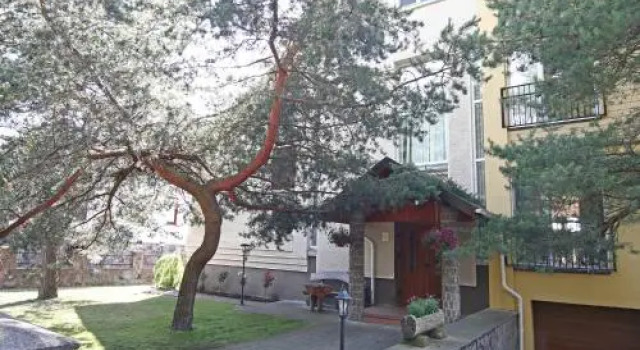 Birutes Vila, Varaa Hotelli Hotellit Klaipeda pysäköinnillä, Pysäköinti