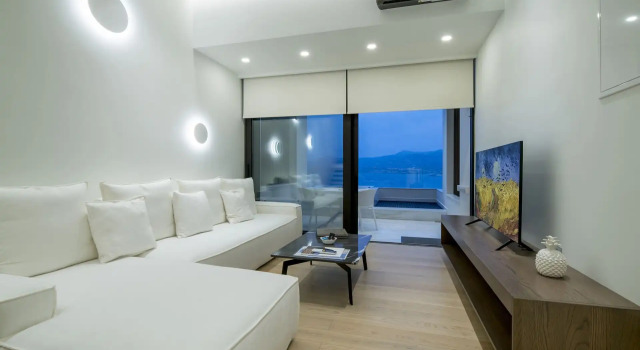 Люкс Deluxe GM exclusive Luxury Suites & SPA