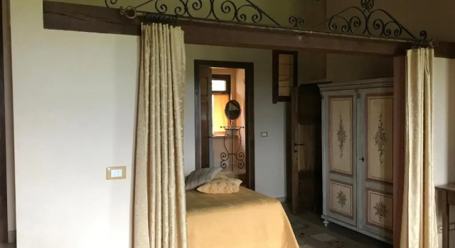 Genius Loci Country Inn, Varaa Hotelli Bevagna Umbria