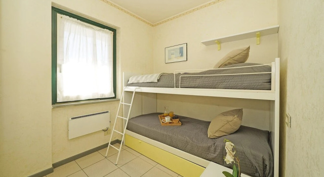 Il Porticciolo P1-12 by Wonderful Italy