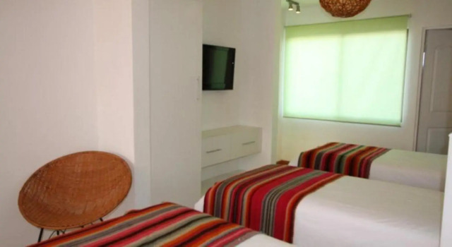 Amable Hotel Avenida, Забронировать Отель Арика Arica y Parinacota, рядом с Стадион «Карлос Диттборн»