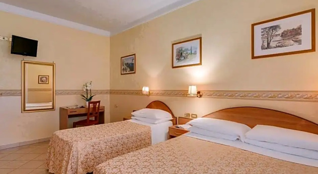 Трёхместный номер Hotel Washington