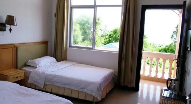 Haiyilian Hotel Beihai Weizhou Island