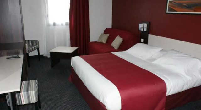 Трёхместный номер Standard Hôtel Akena La Ferté Bernard