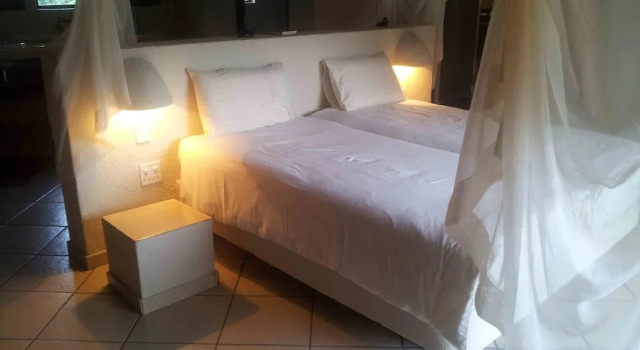 House 39 Blyde Wildlife Estate, Prenota Hotel Hoedspruit 