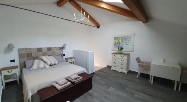 Tenuta Margherita, Забронировать Отель Сало озеро Гарда