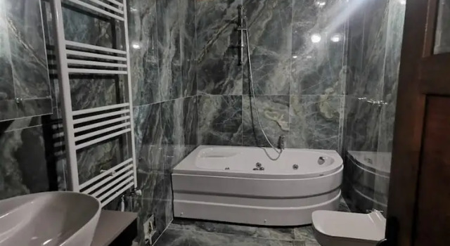 Номер Deluxe Falcon Cave Suites