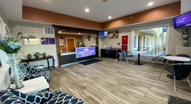 Orbits Inn, Rezervovat Mini-hotel Somerset Massachusetts