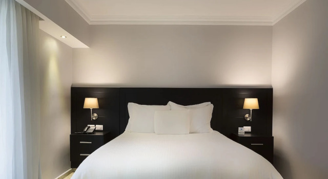 Одноместный люкс Plaza Florida Suites