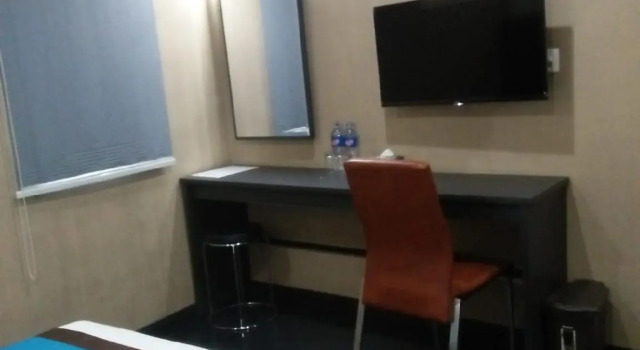 Nine Days Hotel, Prenota Hotel Hotel 4 stelle a Batam, 4*