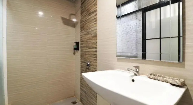 Люкс Standard Hotel Sanrina Makassar