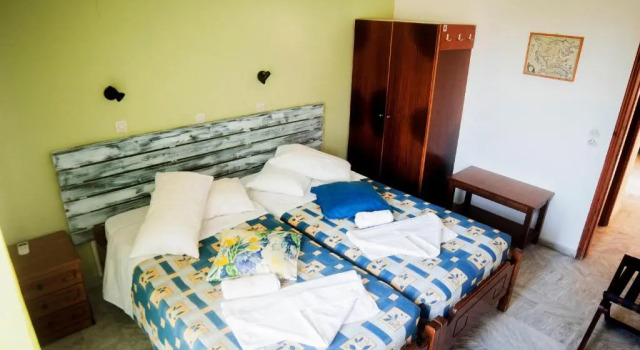 Студия с красивым видом из окна Yiannis Apartments
