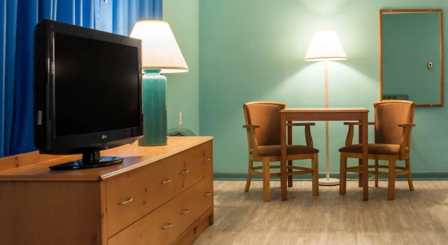 Четырёхместный номер Standard Econo Lodge Buffalo South