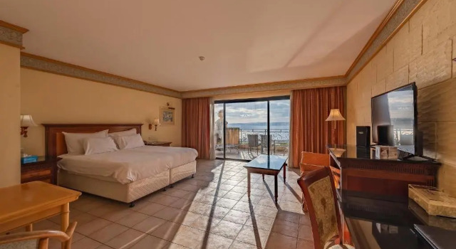 Двухместный номер Superior с видом на море Grand Hotel Gozo