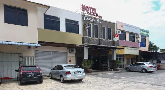 OYO 90045 Dalyla Inn Hotel, Rezervovat Hotel Hotely v Terengganu s parkováním, Parkování