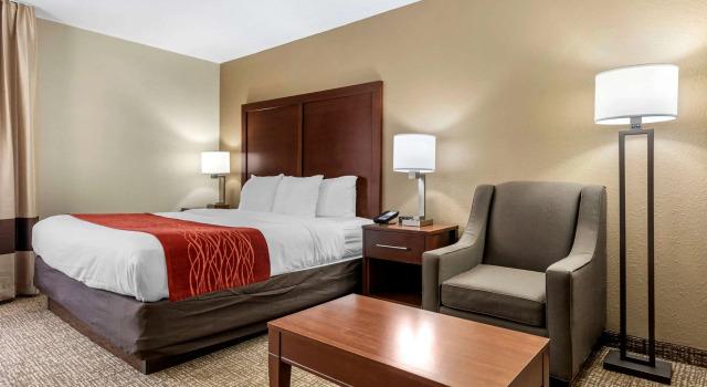 Двухместный номер Standard Comfort Inn & Suites Cincinnati Eastgate