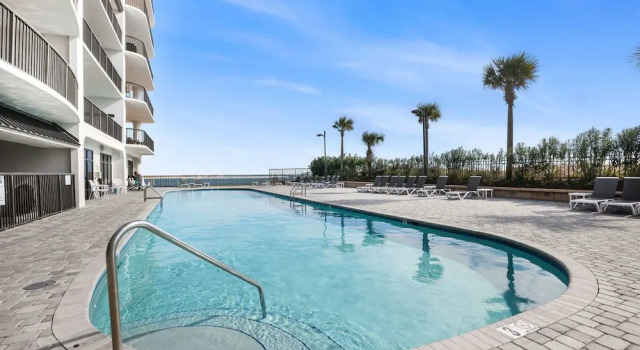 Grand Pointe 411 3 Bedrooms 3 and a Half Baths Direct Beach Front, Prenota Appartamento Orange Beach 