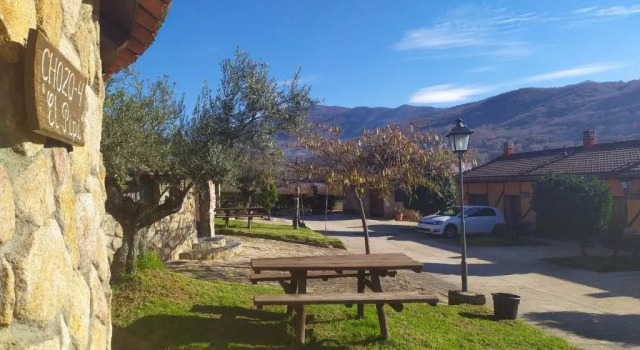 Апартаменты Complejo Rural Los Chozos Valle del Jerte