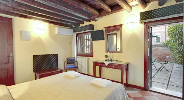 Garden Houses Apartment