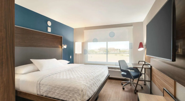 Tru By Hilton Scottsdale Salt River, Забронировать Отель Скотсдейл Phoenix Metropolitan Area, рядом с Солт Ривер Филдс эт Талкинг Стик