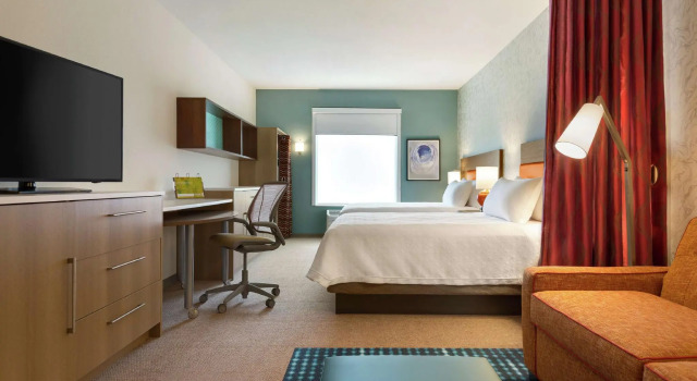 Четырёхместная студия Home2 Suites By Hilton Frederick