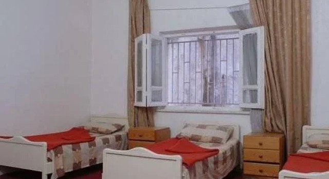 Bdeiwi Hostel And Hotel, Забронировать Хостел Хостелы Аммана, рядом с Римский театр Аммана, Хостел