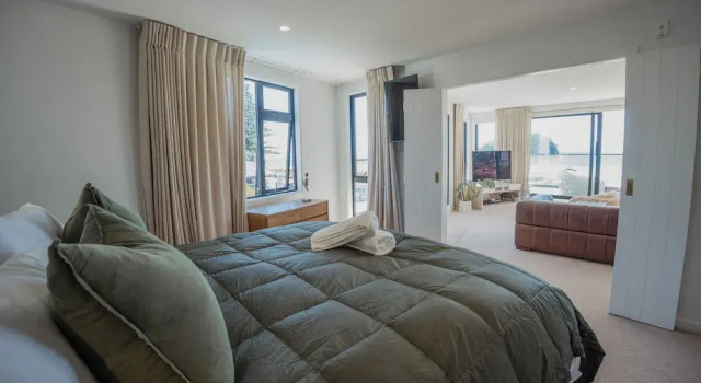 Номер Premium Belle Mer Beachfront Apartments