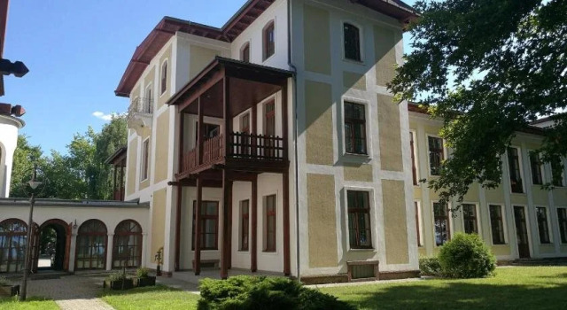 Sio Hostel, Забронировать Хостел Отели Шиофок с парковкой, рядом с Железнодорожный вокзал Шиофок, Парковка
