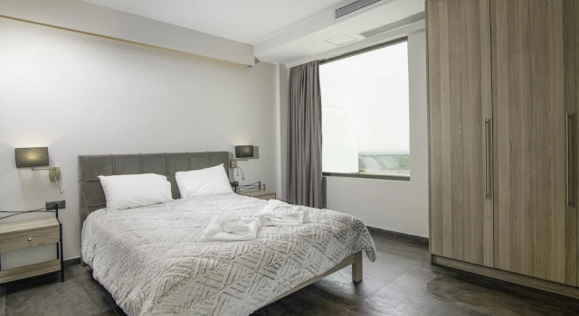 Семейный люкс с балконом и с видом на море Serenity Suites sea view Zacharo