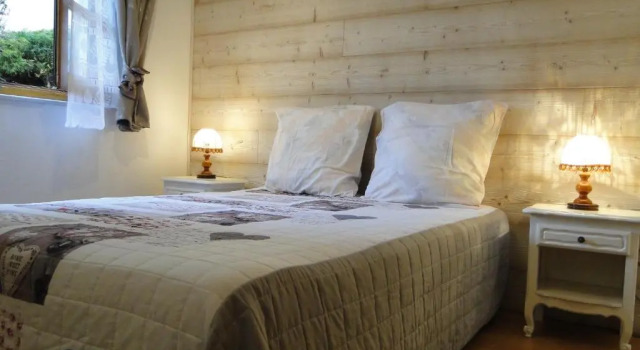 Апартаменты с видом на горы Gîte 1804 Montagnes du Jura avec Spa et Sauna classé 3 étoiles