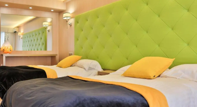 Четырёхместный номер Standard Hotel Le Fouquets