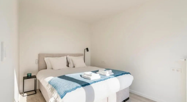 Апартаменты The Waves-Luxurious 3bedroom app w big terrace & garage