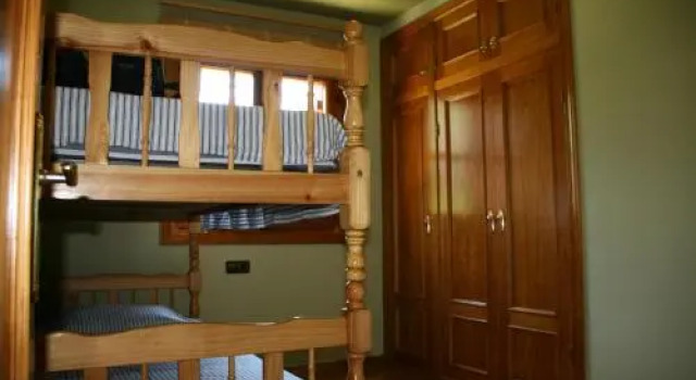 Apartamentos Cogulla, Book Apartment Hotels in Aragon with Parking, Parking
